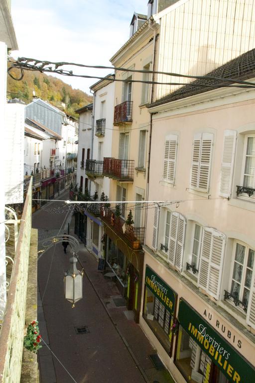 Residence Maison Blanche พลอมบิแอร์ส-เลส์-แบ็งส์ ภายนอก รูปภาพ