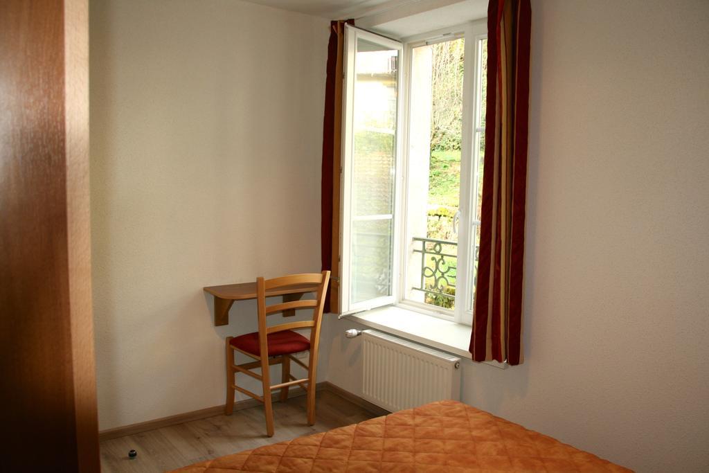Residence Maison Blanche พลอมบิแอร์ส-เลส์-แบ็งส์ ภายนอก รูปภาพ